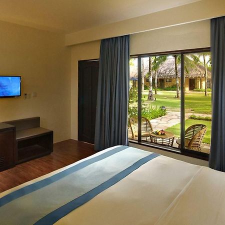 Oceanica Resort Panglao, Bohol Bagian luar foto Deluxe Room