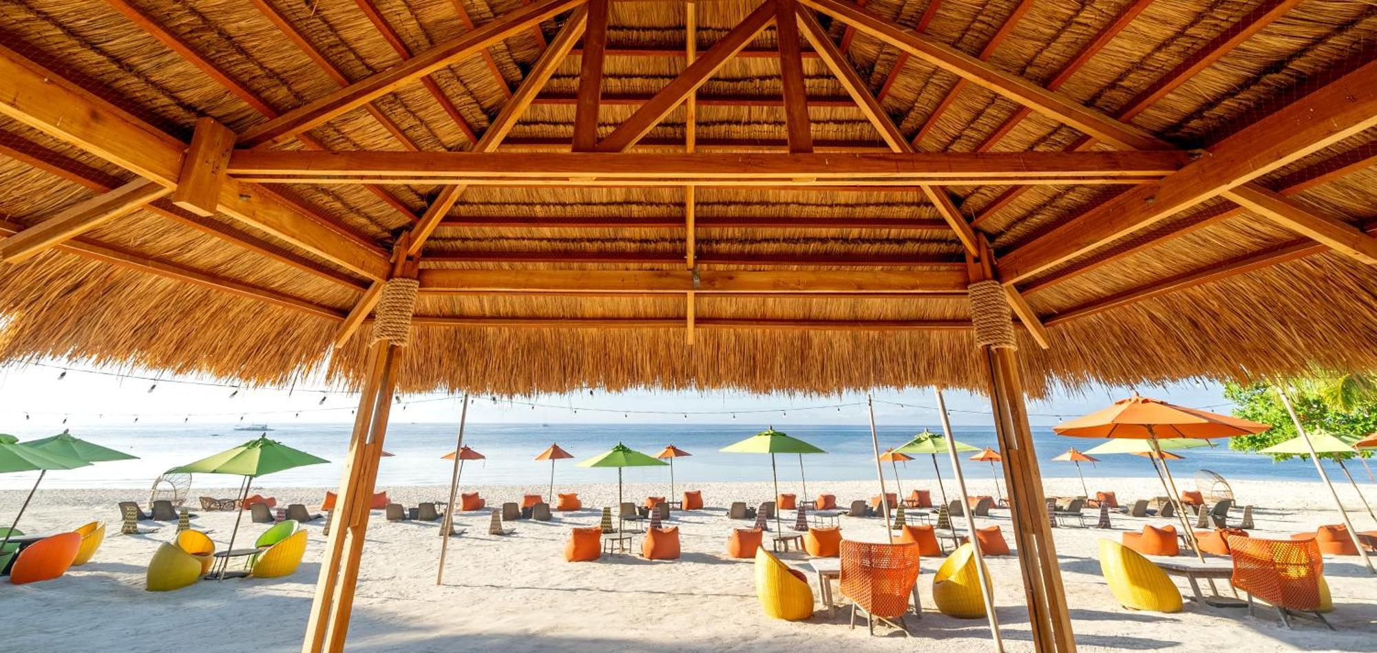 Oceanica Resort Panglao, Bohol Bagian luar foto The beach at the Hard Rock Hotel