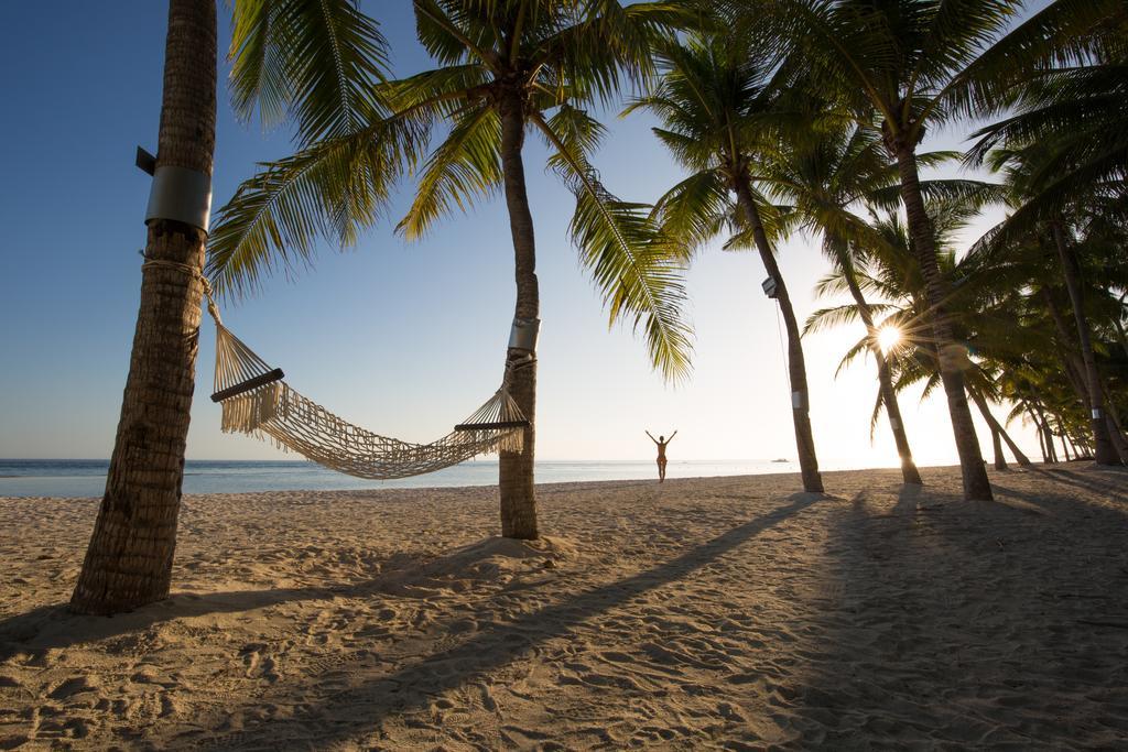 Oceanica Resort Panglao, Bohol Bagian luar foto Beach at the resort