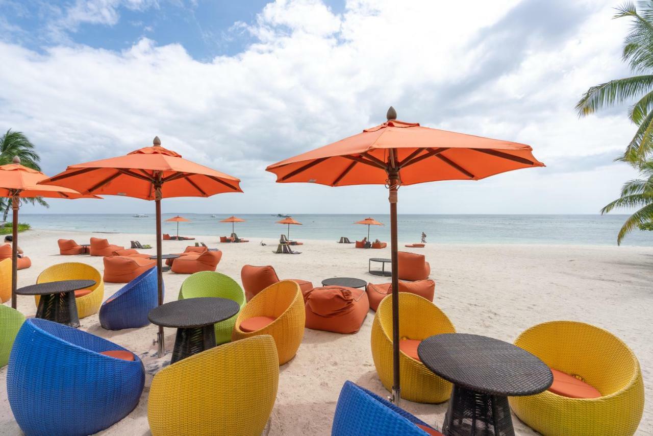Oceanica Resort Panglao, Bohol Bagian luar foto Beach at the hotel